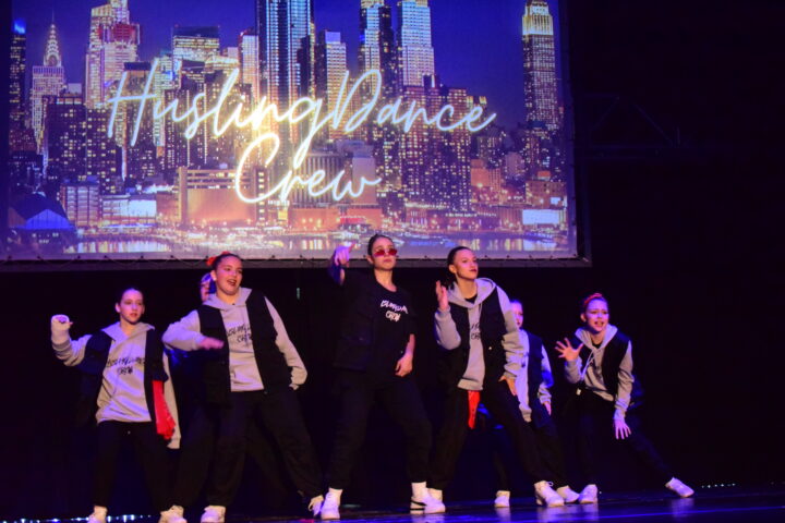 Jornada de Puertas Abiertas en Estudio de Danza en Baiona – Septiembre 2025. huslingdance bailes urbanos